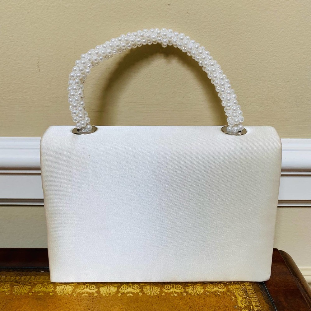 La Regale White Satin Beaded Handle Evening Bag Purse NEW